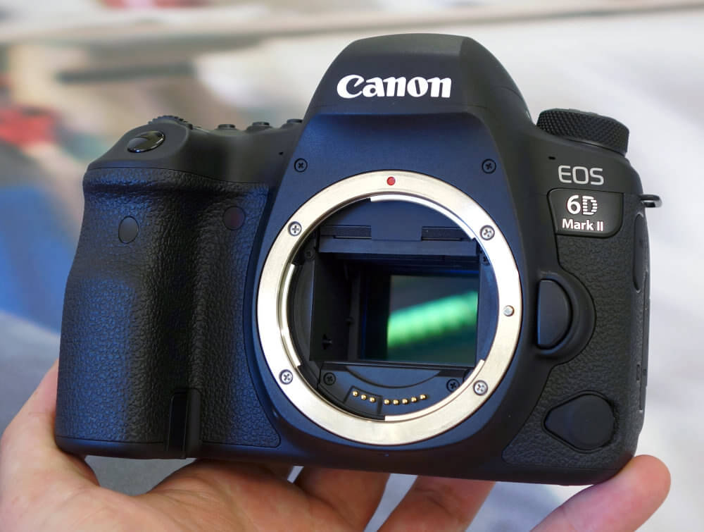 EOS 6D Mark II Body