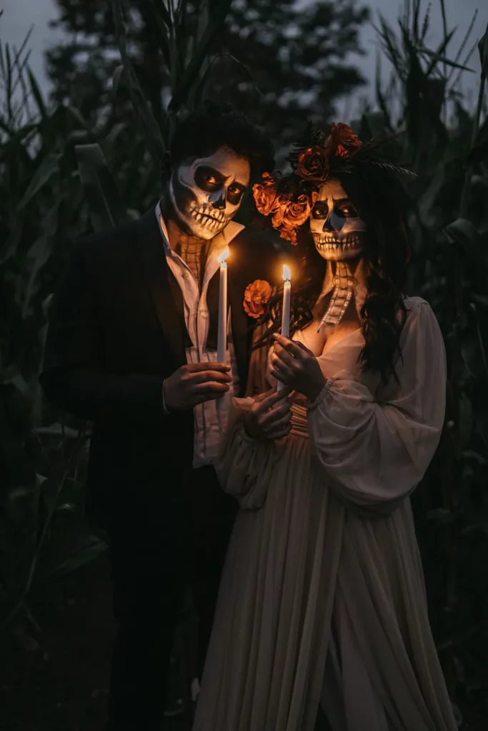 Tips for a Flawless Halloween Couple Photoshoot